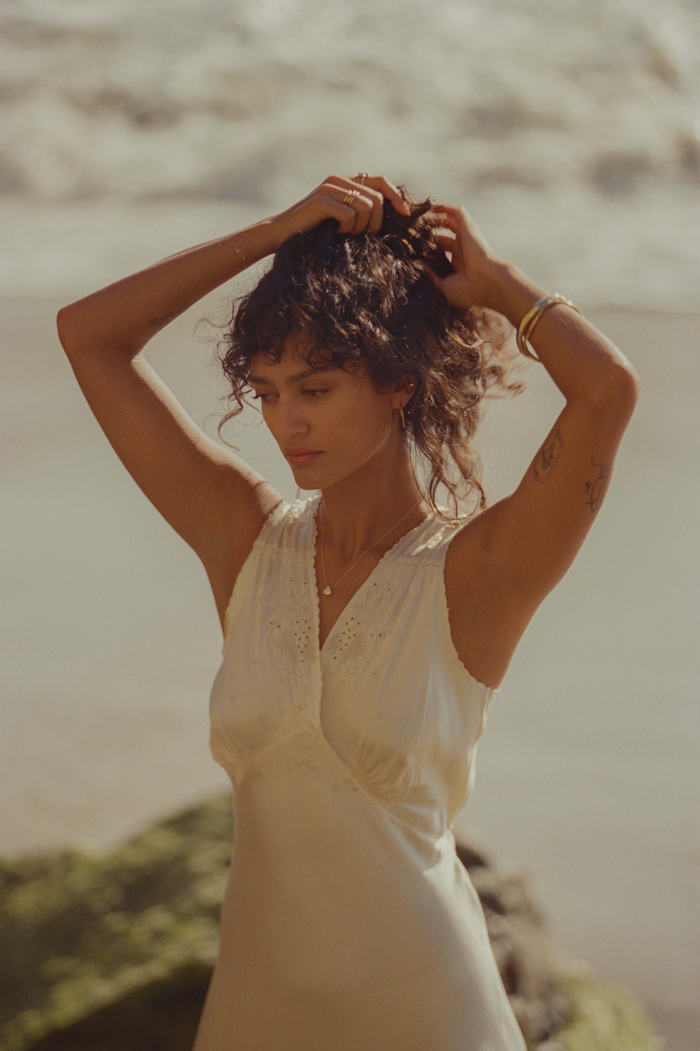 Preorder: IRIDESCENT necklace