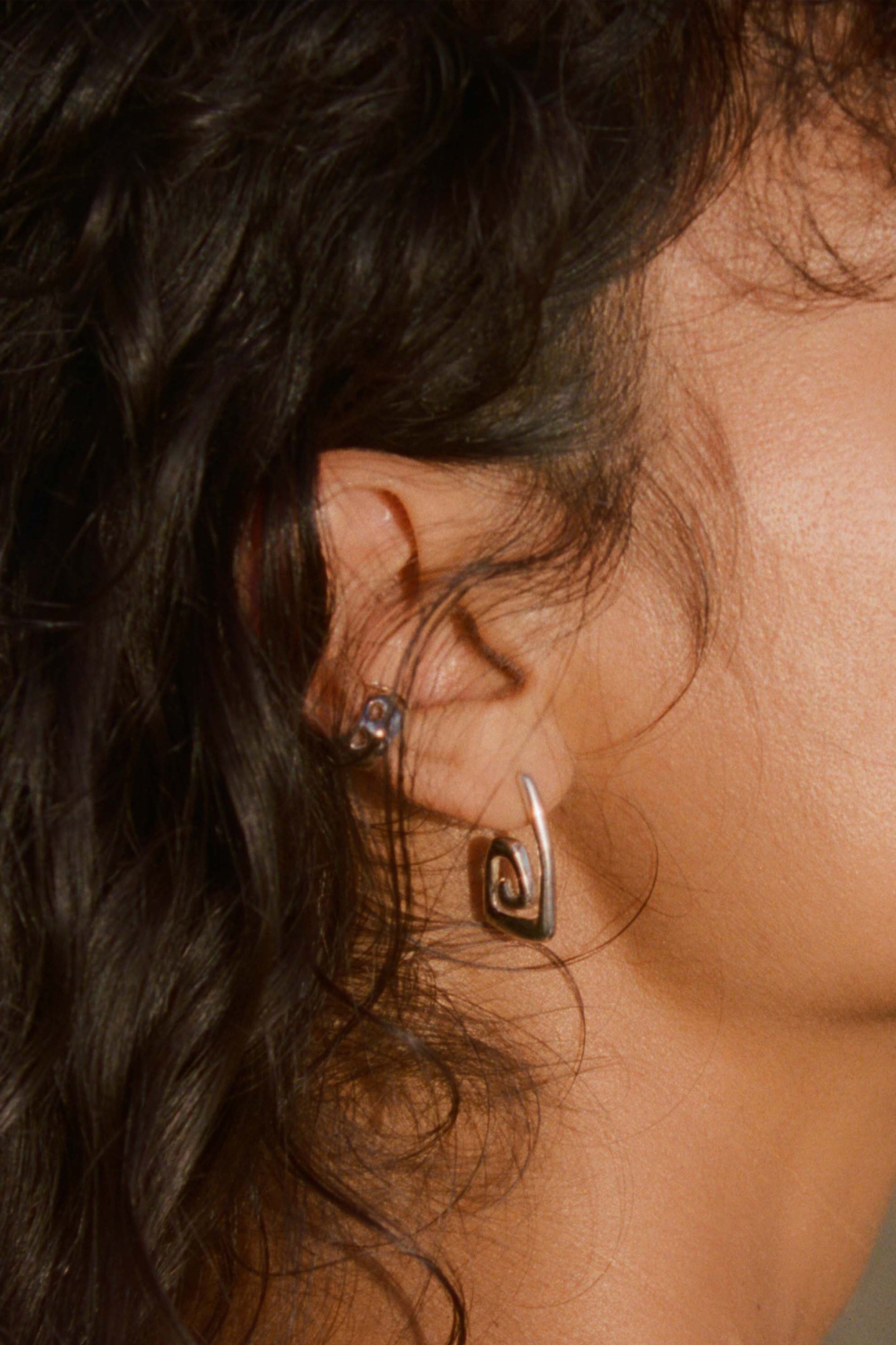 Preorder: NAUTILO earrings