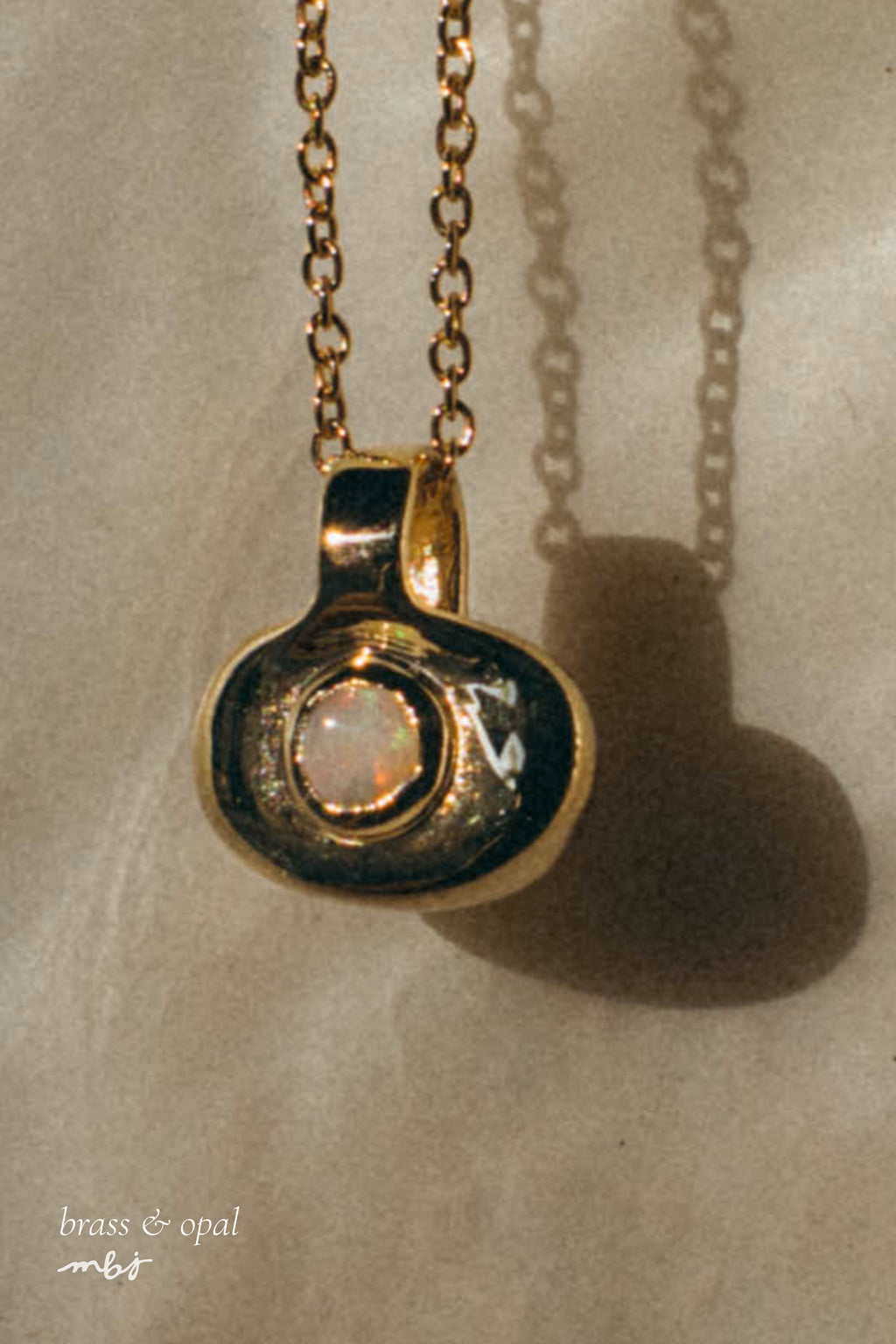 Preorder: IRIDESCENT necklace