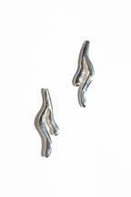 SEA RIBBON earrings