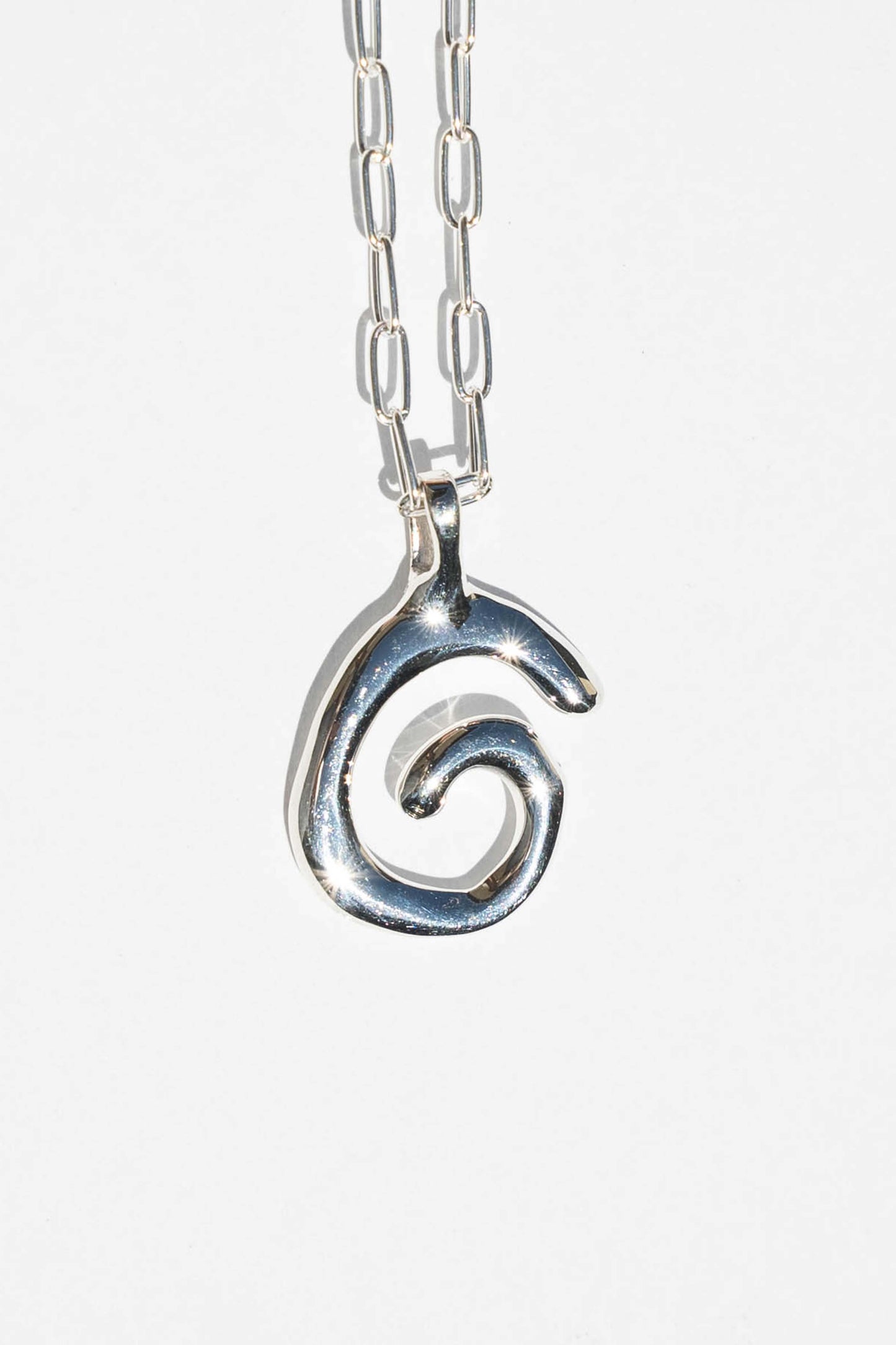 SWIRL necklace