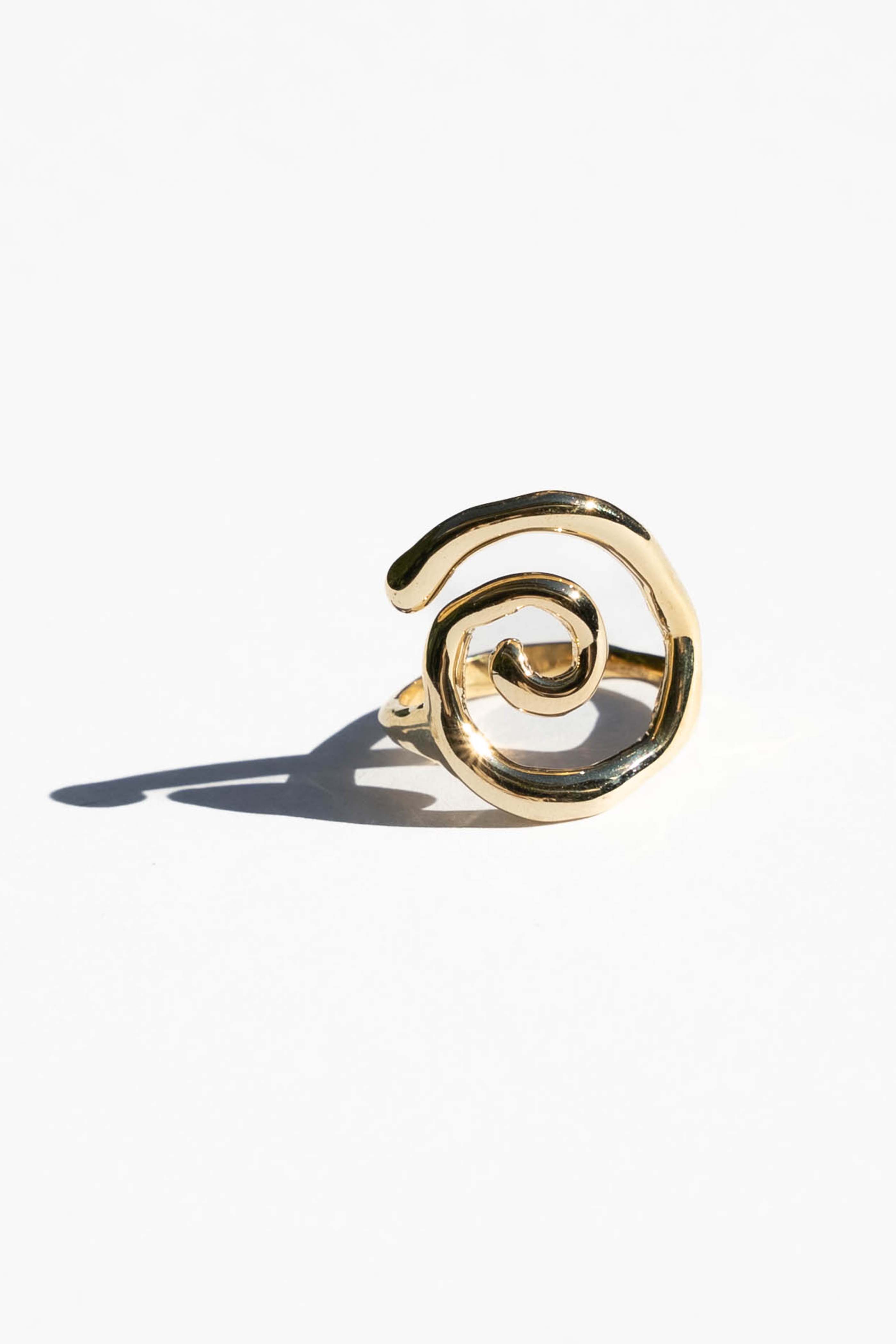 SWIRL ring